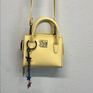 💛 Steve Madden Yellow Crossbody Mini Bag! 🌟